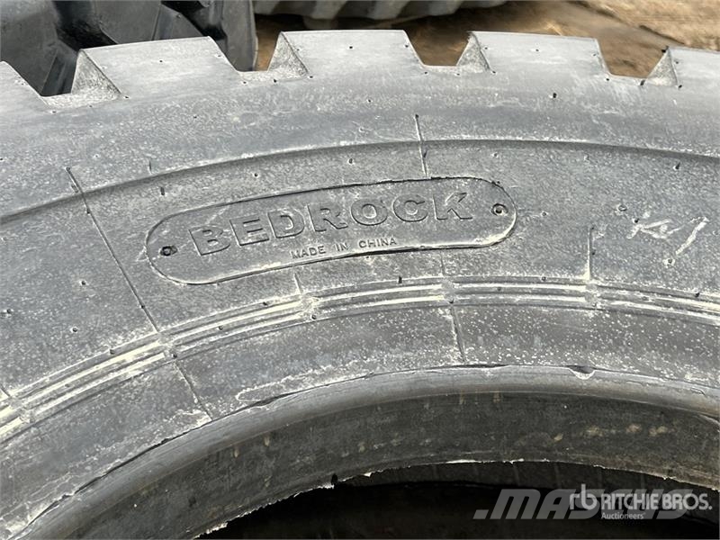  Quantity of (4) Bedrock E-3E 23.5x25 Tires (Unused Gume, točkovi i felne