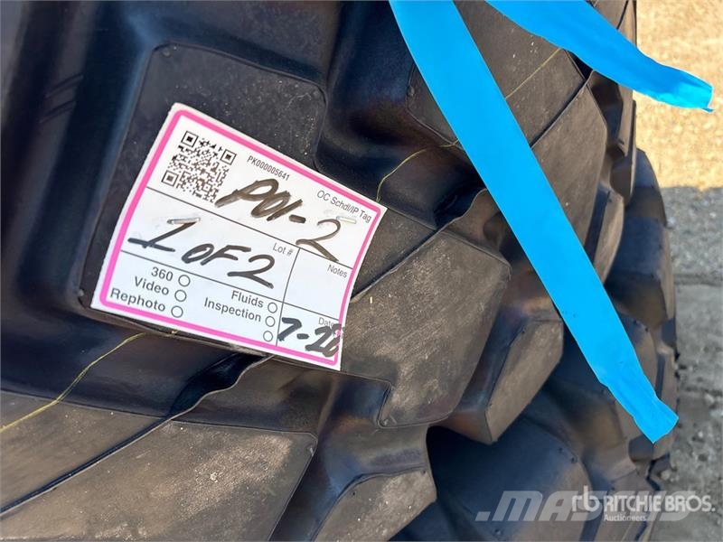 Quantity of (4) Bedrock 20.5-25 E3/L3 Tires (Unuse Opony, koła i felgi