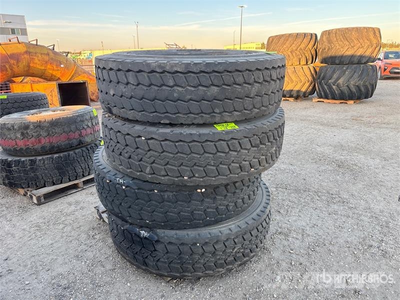 Quantity of (4) BKT Airo Max 385/95R25 Tires Шины и колёса