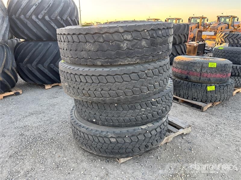 Quantity of (4) BKT Airo Max 385/95R25 Tires Шины и колёса