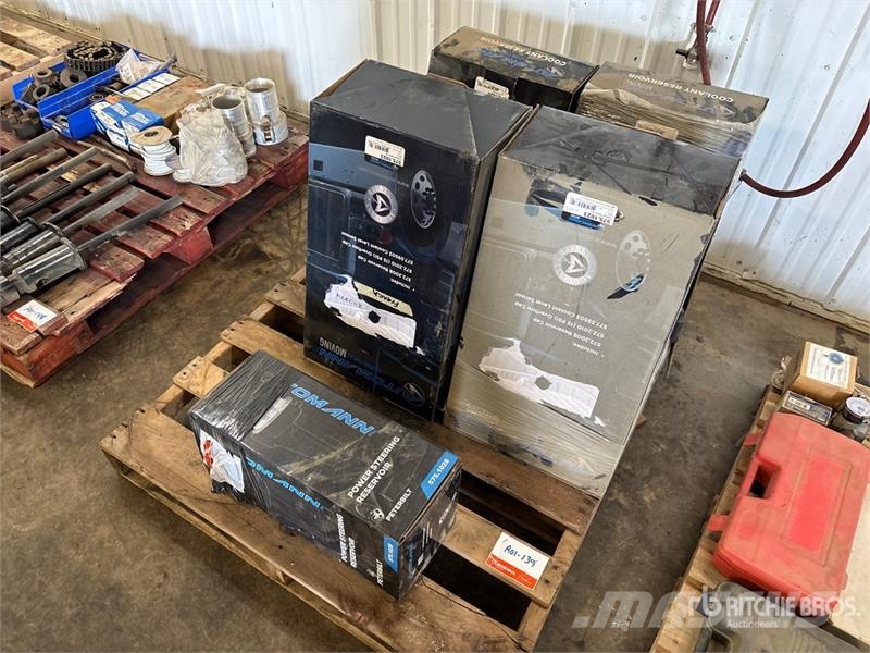 Quantity of (4) Coolant Reservoirs Transportes - Outros