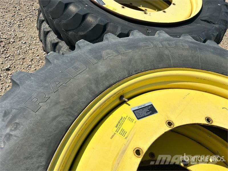 Quantity of (4) Firestone Radial 9100 380/105R50 T Opony, koła i felgi