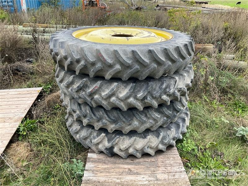  Quantity of (4) Firestone 320/90R46 Sprayer Tires Ostale poljoprivredne mašine