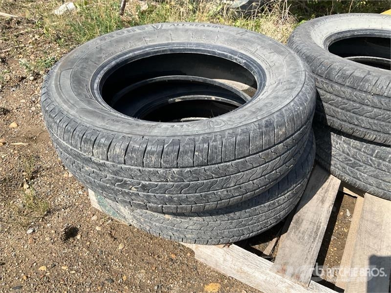  Quantity of (4) Firestone 215/65R16 Car Tires Шины и колёса