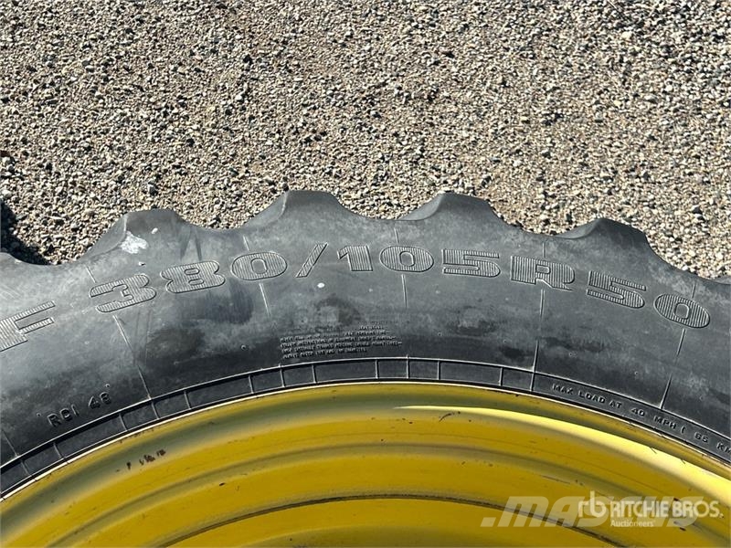 Quantity of (4) Firestone Radial All Traction RC 轮胎、车轮、轮圈