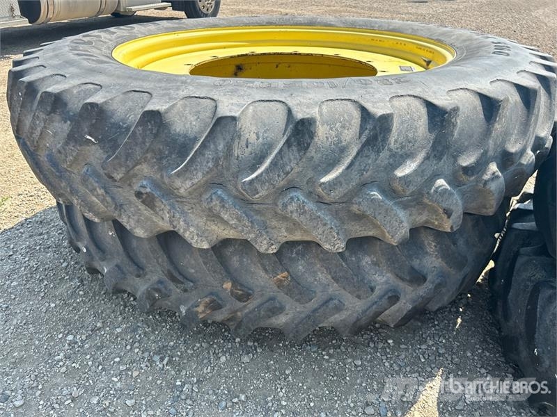 Quantity of (4) Firestone Radial 9100 380/105R50 T Opony, koła i felgi