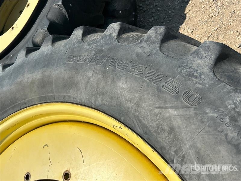 Quantity of (4) Firestone Radial 9100 380/105R50 T Opony, koła i felgi