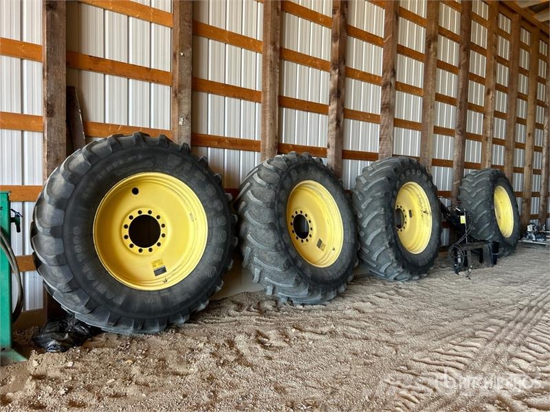  Quantity of (4) Firestone 600/65R38 Tires Ruedas