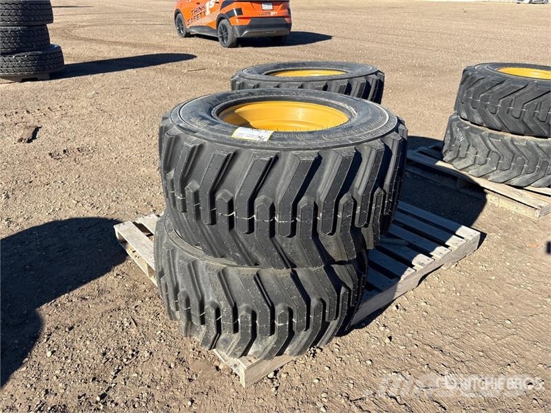  Quantity of (4) Firestone Duraforce 33X15.50-16.5  الإطارات والعجلات والحافات
