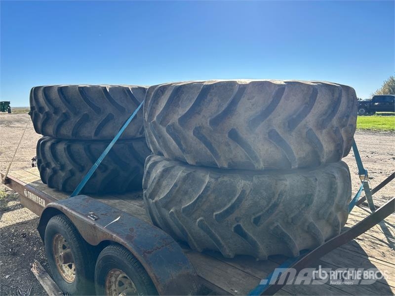 Quantity of (4) Firestone 600/65R38 Tires - Fits J Gume, točkovi i felne