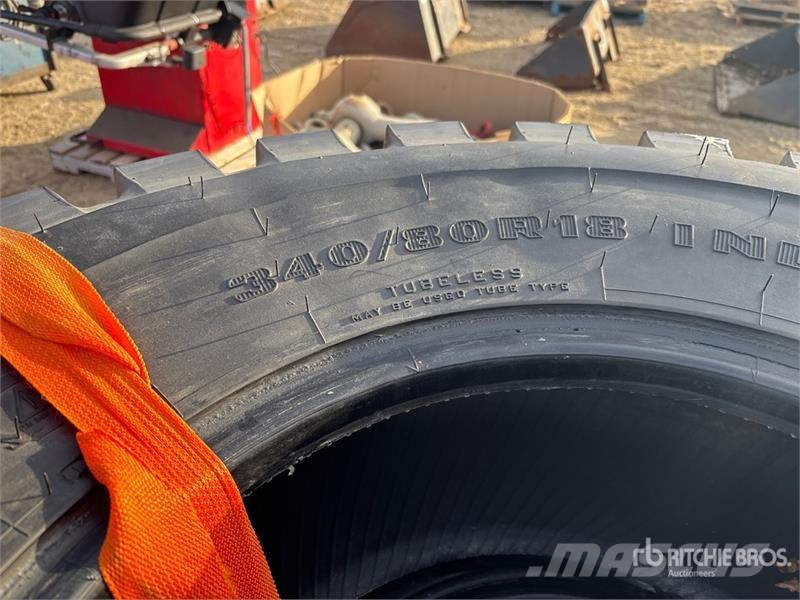 Quantity of (4) Firestone 340/80R18 Wheel Loader T Gume, točkovi i felne