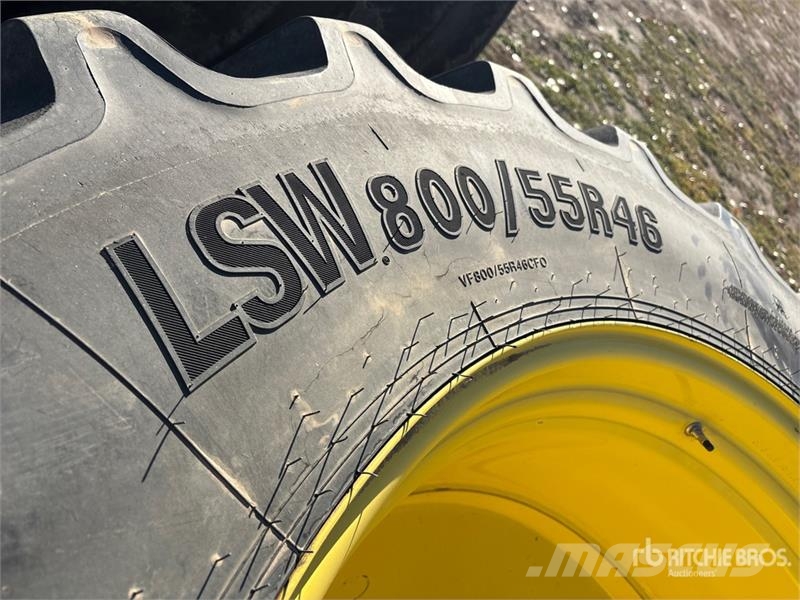 Quantity of (4) Good Year Optiorque LSW 800/55R46 Gume, točkovi i felne