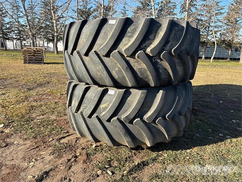 Quantity of (4) Good Year Optiorque LSW 800/55R46 Gume, točkovi i felne