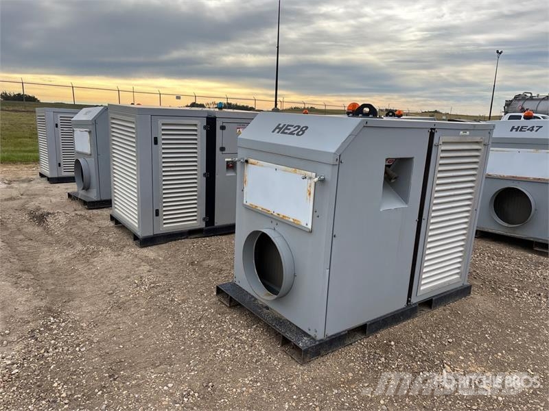 Quantity of (4) Heat Exchanger Sonstige Landmaschinen
