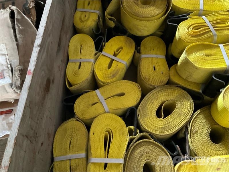 Quantity of 4 in Tie Down Straps Ďalšie komponenty