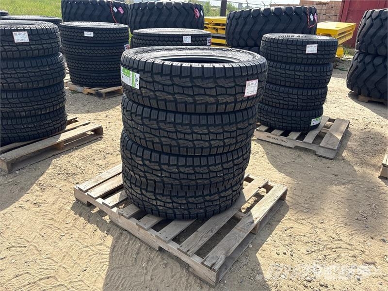  Quantity of (4) Linglong 275/65R20 Tires (Unused) Tyres, wheels and rims