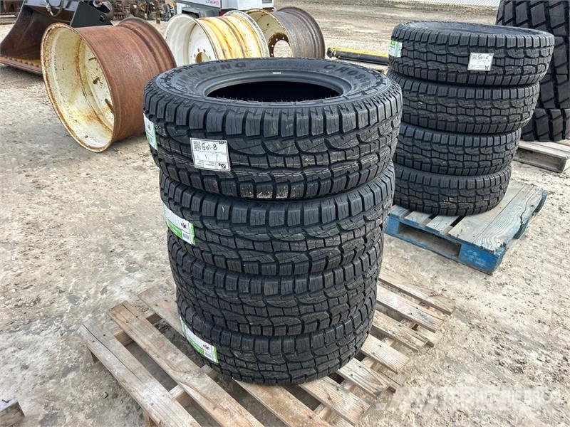Quantity of (4) LT265/70R17 Tires (Unused) Gume, kolesa in platišča
