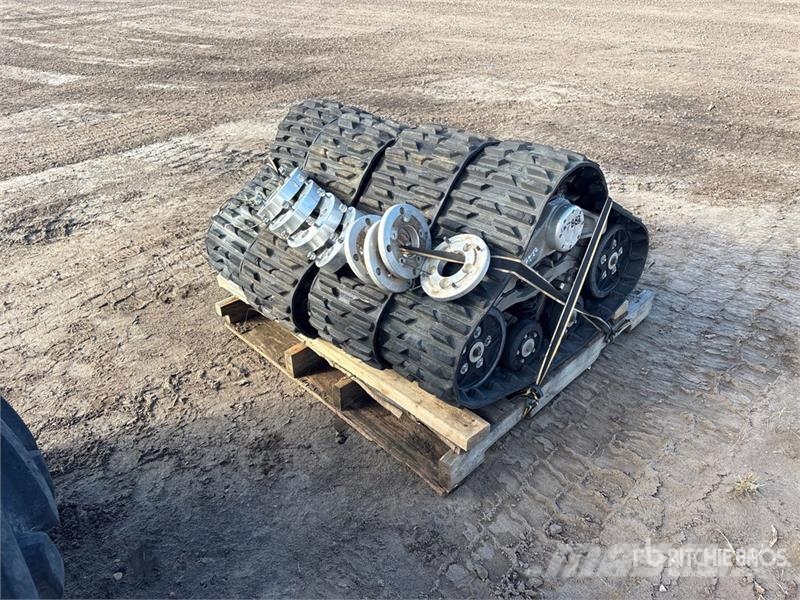 Quantity of (4) Mattracks All Terrain Tracks Track Andre komponenter