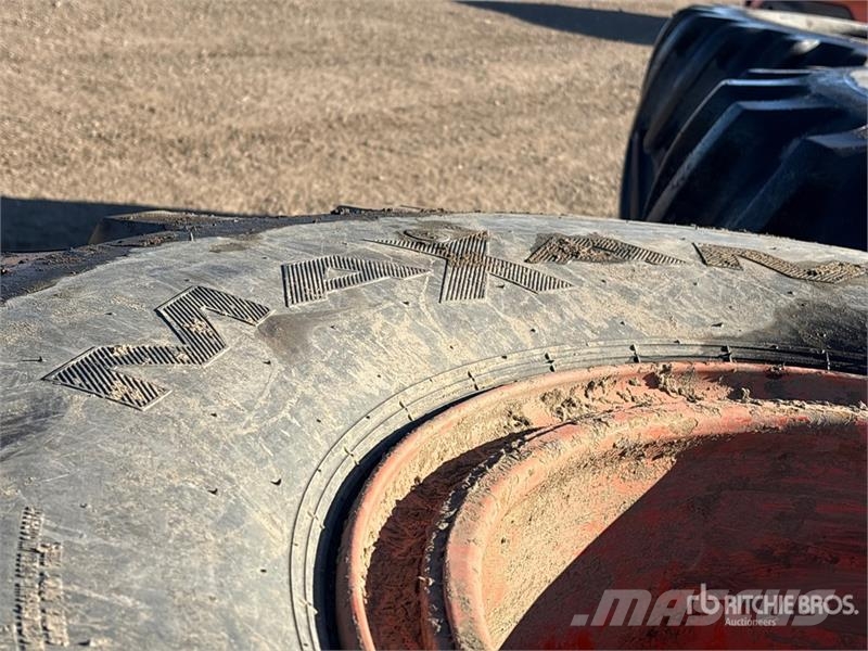 Quantity of (4) Maxam 66/43.00-25 Tires Gume, točkovi i felne