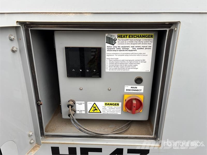 Quantity of (4) Maxxcon/Cavalier CIHE-350 366240 B Sonstige Landmaschinen