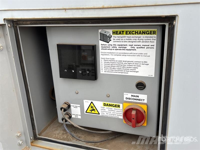 Quantity of (4) Maxxcon/Cavalier CIHE-350 366240 B Sonstige Landmaschinen