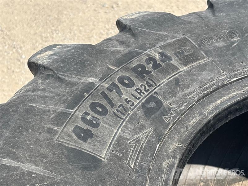 Quantity of (4) Michelin XMCL 460/70R24 Tires Opony, koła i felgi