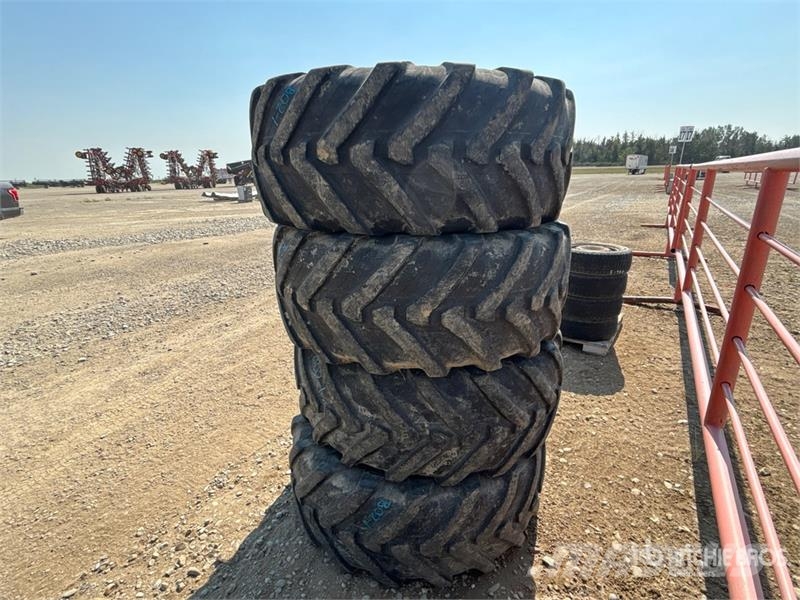 Quantity of (4) Michelin XMCL 460/70R24 Tires Opony, koła i felgi