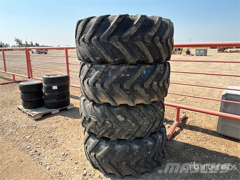 Quantity of (4) Michelin XMCL 460/70R24 Tires Opony, koła i felgi
