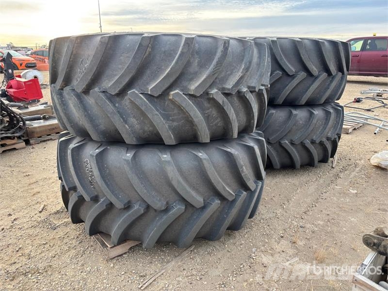 Quantity of (4) Michelin 800/70R38 Tires - Fits Ne 轮胎、车轮、轮圈