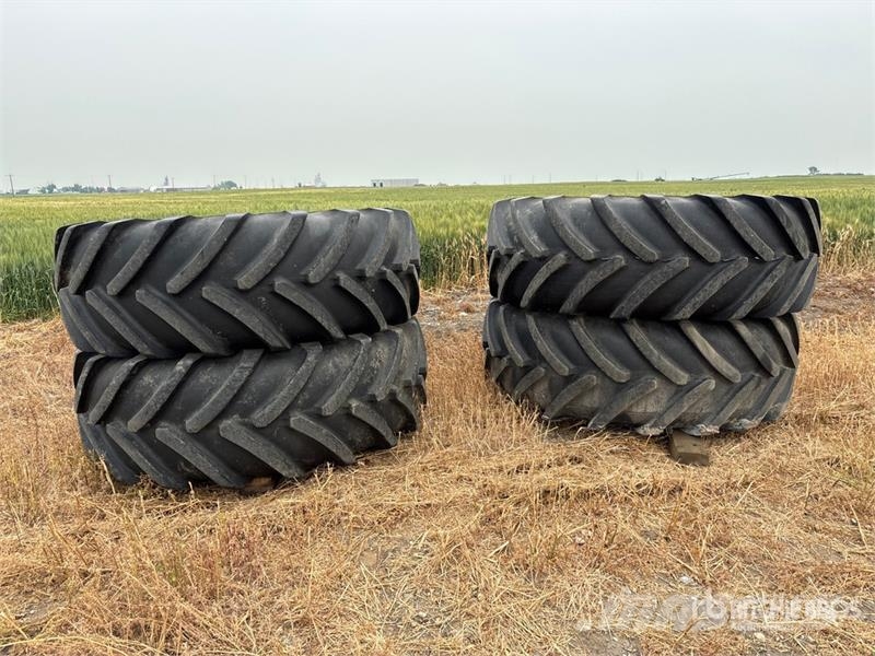 Quantity of (4) Michelin 620/70R38 Tires - Fits Ca Opony, koła i felgi