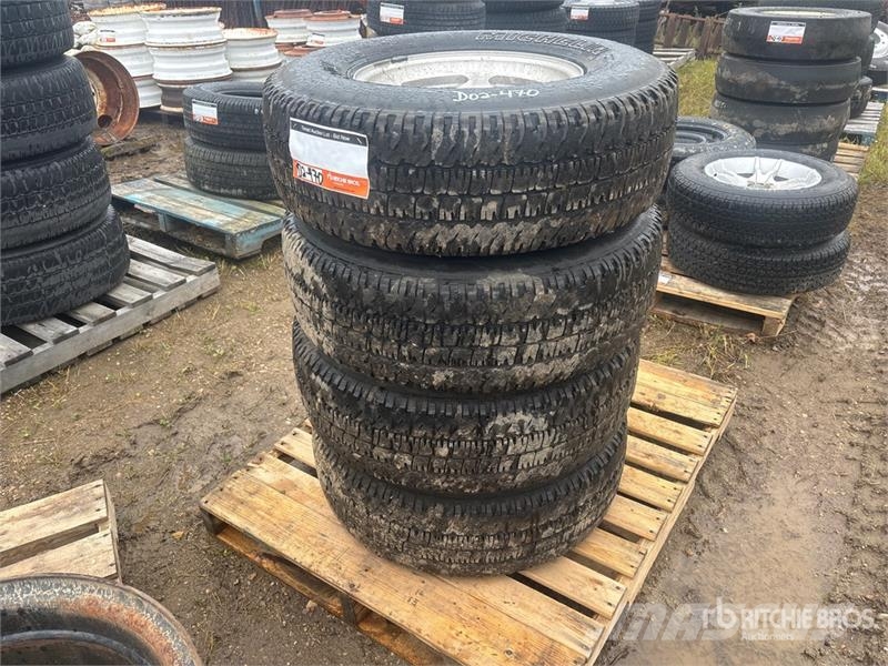 Quantity of (4) Michelin LTX AT2 265/75R16 Tires ( Tyres, wheels and rims