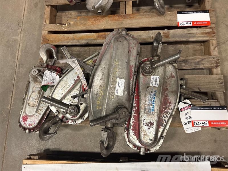 Quantity of (4) Miscellaneous Tirfors مكونات أخرى