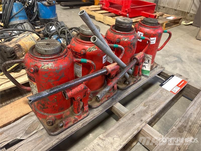  Quantity of (4) Norco 50 Ton Hydraulic Bottle Jack معدات البناء - غير ذلك