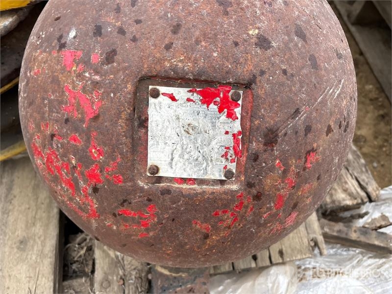 Quantity of (4) Overhaul Ball Oprema i dijelovi za kranove