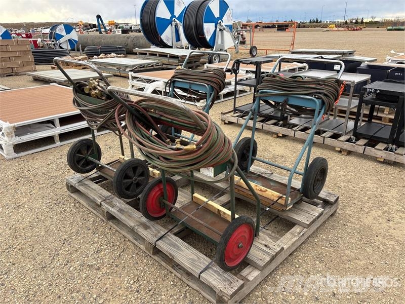  Quantity of (4) Oxygen & Acetylene Bottle Carts Būvniecība- Citi