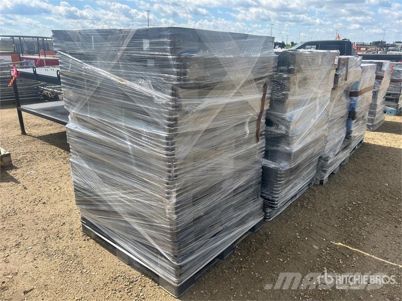 Quantity of (4) Pallets of Plastic Pallets Drugi deli