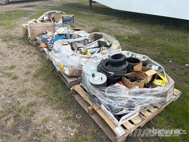 Quantity of (4) Pallets of Miscellaneous Parts Andre komponenter
