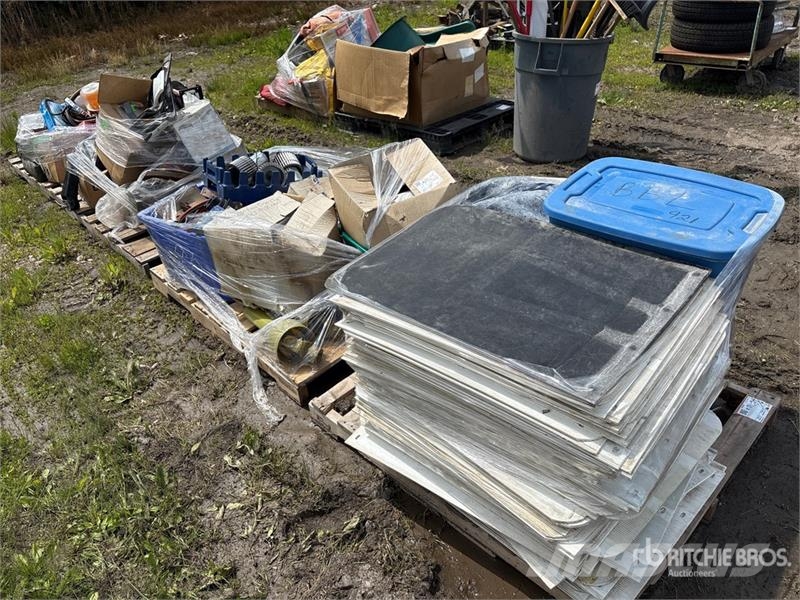 Quantity of (4) Pallets of Miscellaneous Parts Andre komponenter