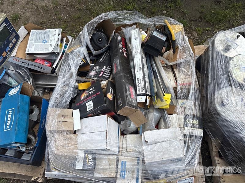 Quantity of (4) Pallets of Miscellaneous Parts Andre komponenter
