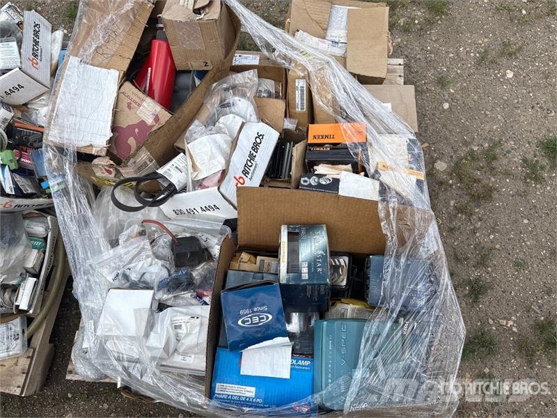Quantity of (4) Pallets of Miscellaneous Parts Andre komponenter