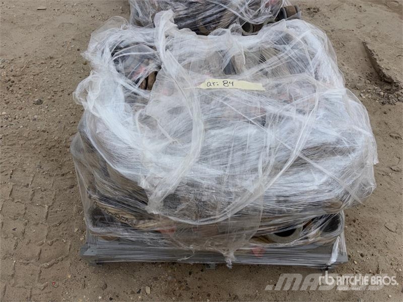  Quantity of (4) Pallets of Sling Запчасти для кранов