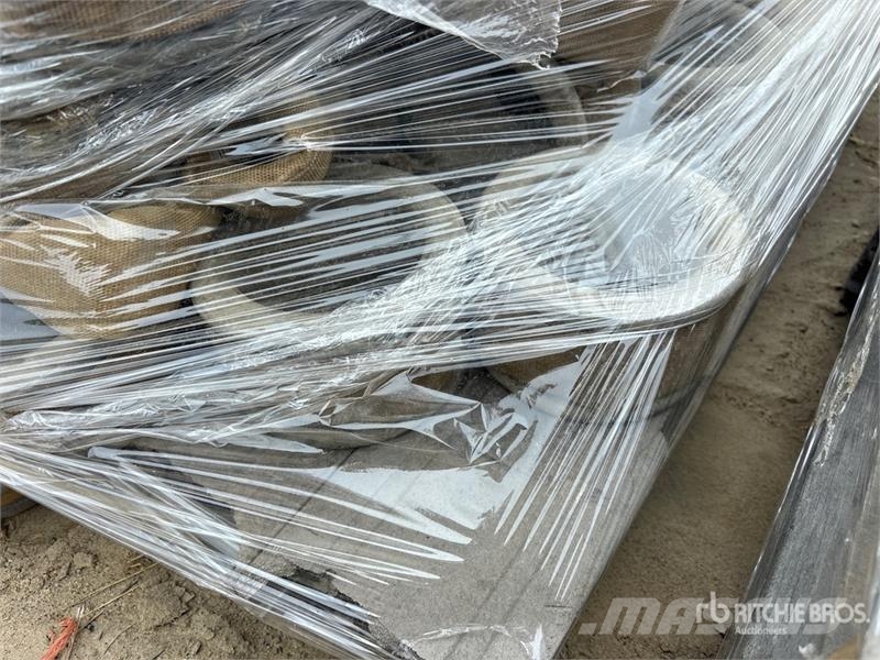  Quantity of (4) Pallets of Sling Запчасти для кранов