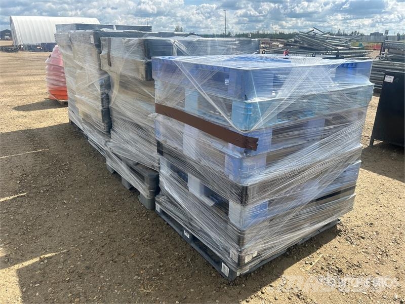 Quantity of (4) Pallets of Plastic Pallets Drugi deli