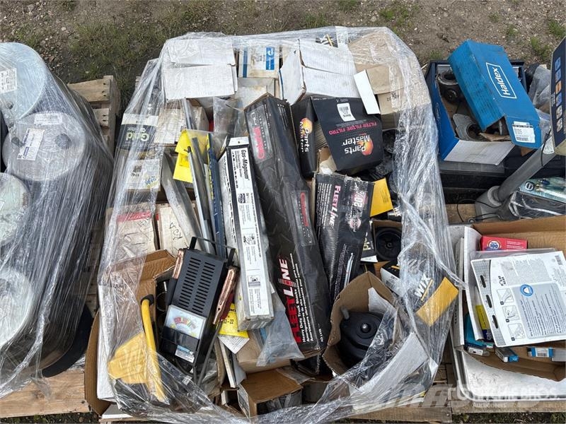 Quantity of (4) Pallets of Miscellaneous Parts Andre komponenter
