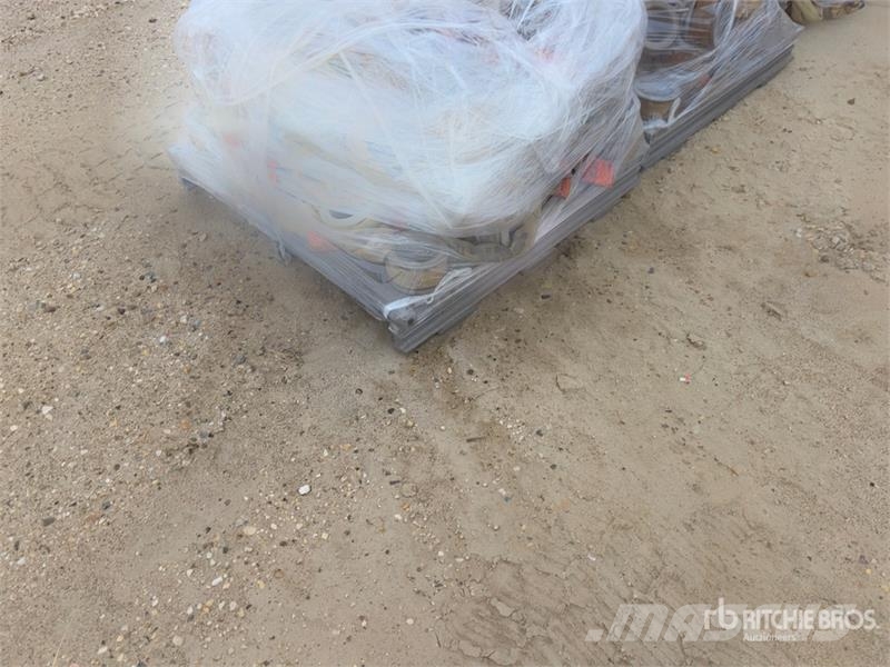  Quantity of (4) Pallets of Sling Запчасти для кранов
