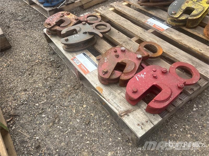 Quantity of (4) Plate Steel Lifting Clamps Строителство - Други