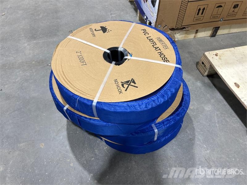 Quantity of (4) Powertek 2 in x 300 ft Water Hose Beton tartozékok