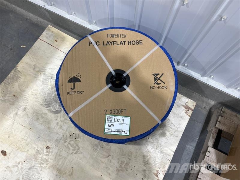  Quantity of (4)  Powertek 2 in x 300 ft Water Hose Beton tartozékok