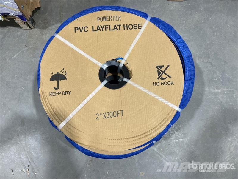 Quantity of (4) Powertek 2 in x 300 ft Water Hose Beton tartozékok
