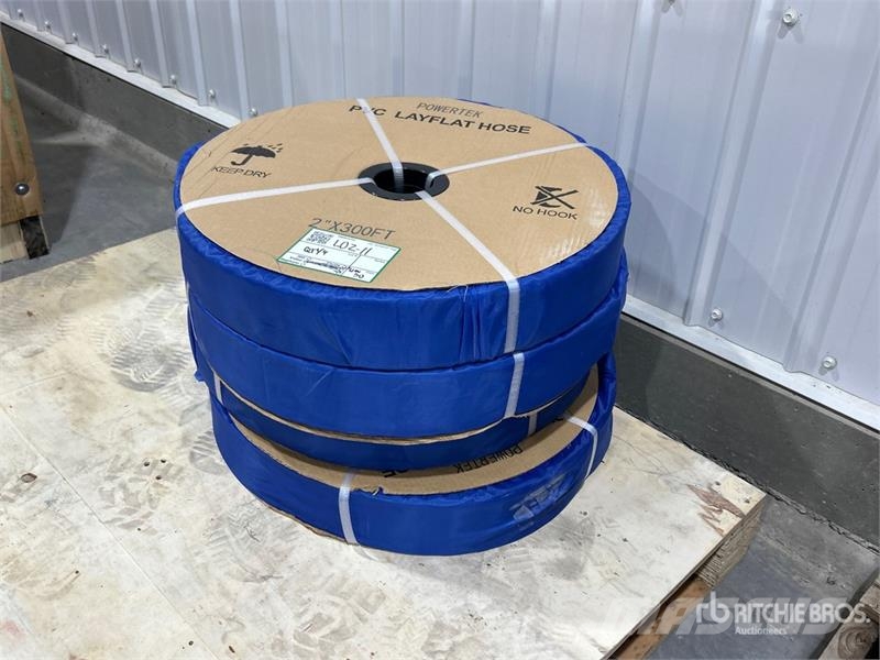  Quantity of (4)  Powertek 2 in x 300 ft Water Hose Beton tartozékok